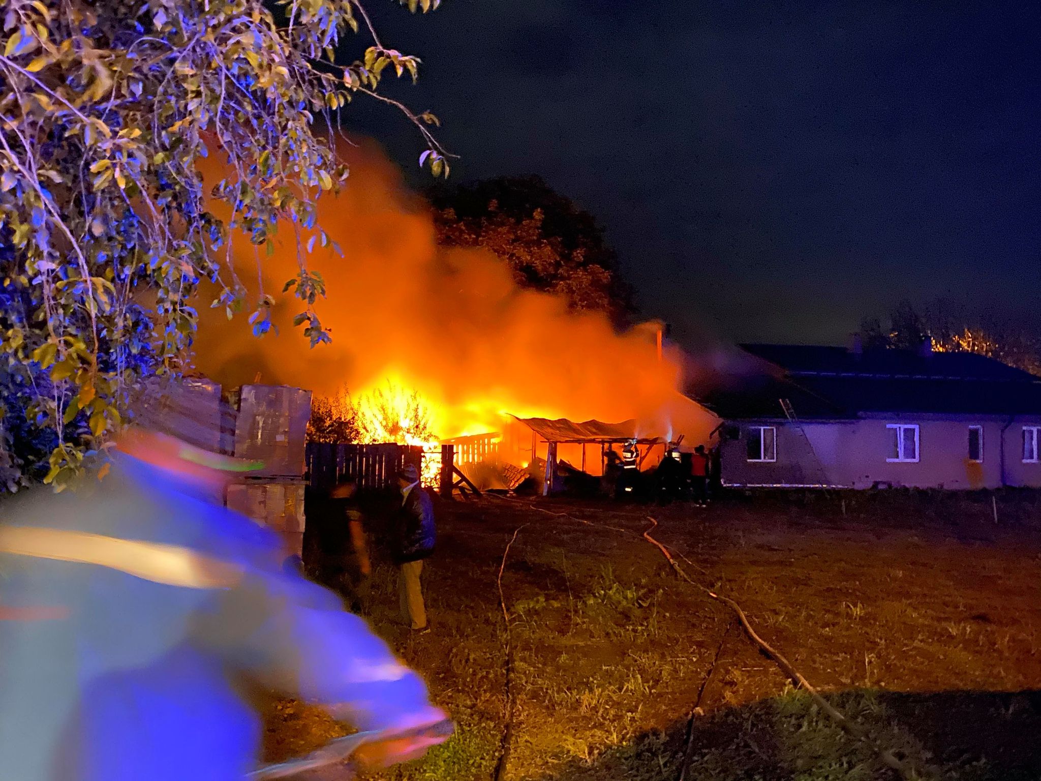 Incendiu puternic în cartierul Nicolae Bălcescu