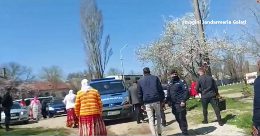 Galaţi: Procesiune religioasă oprită de jandarmi