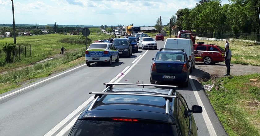 FOTO: Al treilea accident pe drumul DN25 în mai puţin de 24 de ore