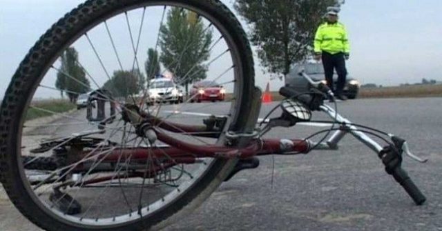 Biciclist accidentat mortal. Bărbatul de 69 de ani a decedat pe loc