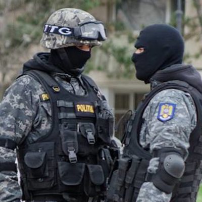 Femeie de 37 de ani, suspectată de două furturi și o tentativă de tâlhărie la Tecuci