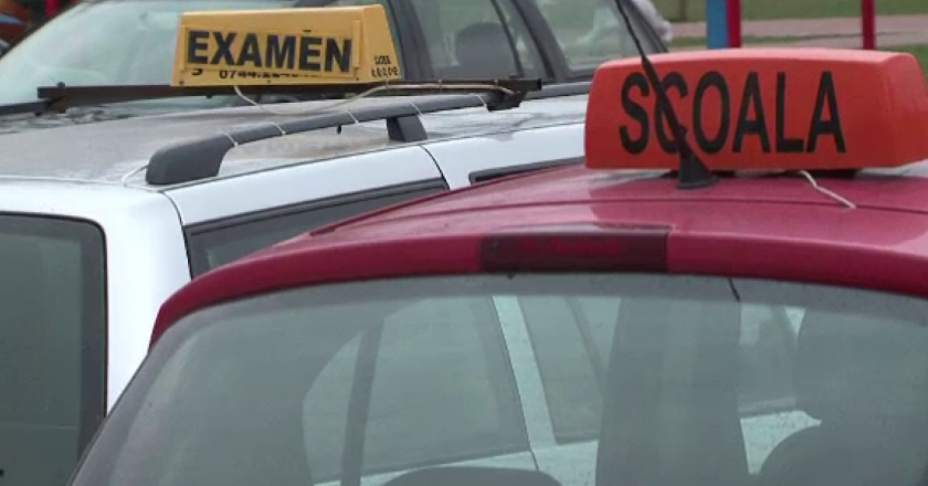 Un tânăr a fost prins drogat la volan chiar în timpul examenului auto