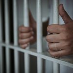Doi bărbați din Ghidigeni au fost condamnați la închisoare pentru ultraj