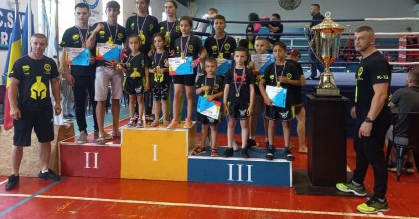 Spartanii din Tecuci au venit de la Brăila cu 19 de medalii de aur