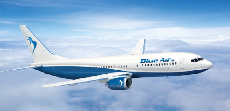 Blue Air amendată cu o sumă record de ANPC. Compania de zbor a anulat peste 10 mii de zboruri în decursul unui an