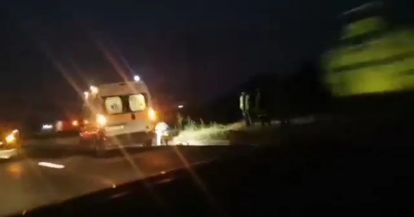 Accident grav la Munteni. Un biciclist a murit. A fost lovit de o ambulanță