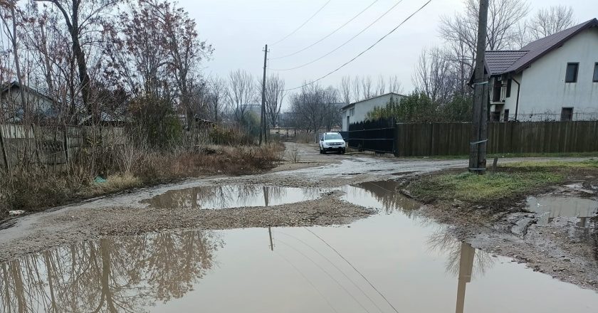 Gropi și șanturi peste tot, dar avem concert de 45.000 de euro de Revelion