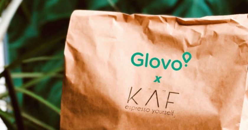 Începând de astăzi, tecucenii pot comanda de la KAF prin Glovo
