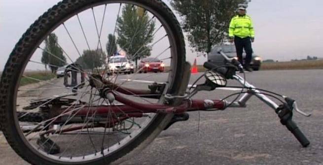 Accident mortal la Gohor. Un bărbat pe bicicletă a fost spulberat de un șofer neatent