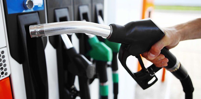În ultima lună, prețurile carburanților auto au crescut din nou, ”anulând” compensarea de la pompă de 50 de bani<br><br>