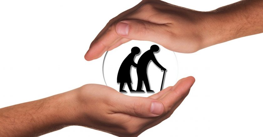 Persoanele vulnerabile vor beneficia de măsuri speciale și în 2023. Unii români vor primi sprijin de peste 10.000 lei