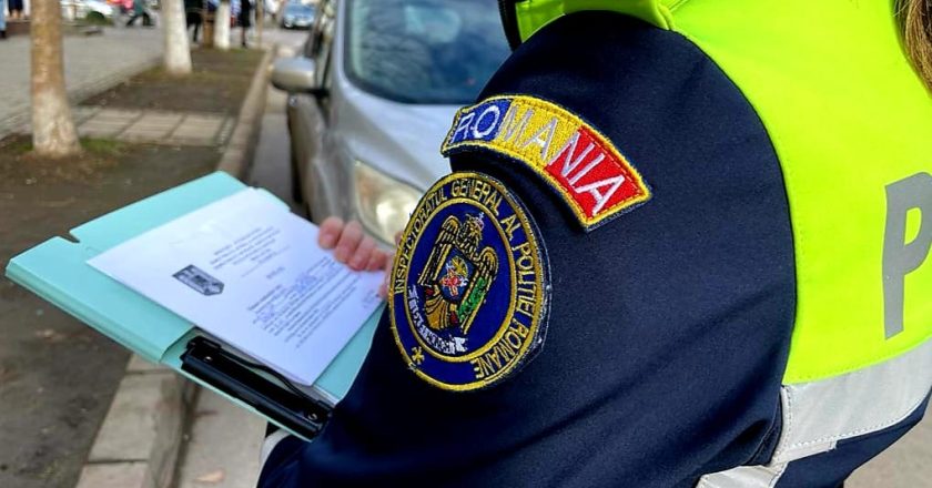 Bărbat din Barcea depistat la volan având permisul de conducere anulat