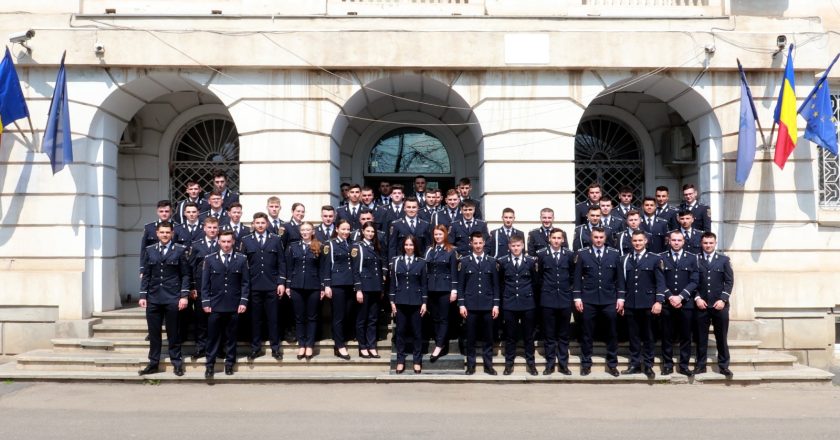 O nouă promoție de polițiști, în folosul comunității, la IPJ Galați