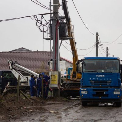 Mai multe străzi din Tecuci rămân fără curent electric în zilele următoare