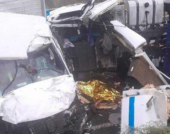 VIDEO. Tragedie la Cosmești. Un sofer de TIR de 26 de ani a murit