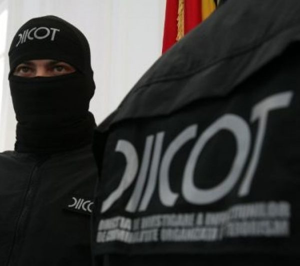 VIDEO. Gălățeni arestați pentru trafic de droguri