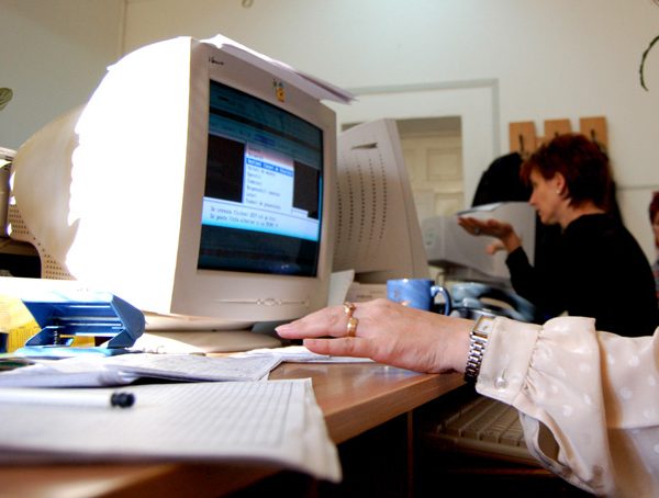 ANGAJĂRI. Școala nr. 1 caută administrator patrimoniu
