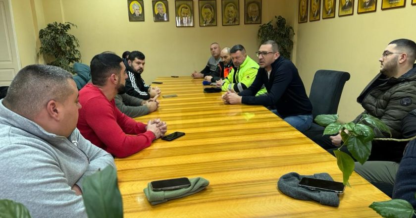 Prefectul județului Galați la discuții cu protestatarii: „Știu cu ce se confruntă, știu exact care sunt problemele”