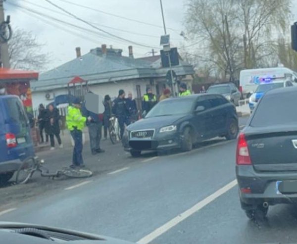O femeie din Tecuci a lovit un biciclist la Drăgănești