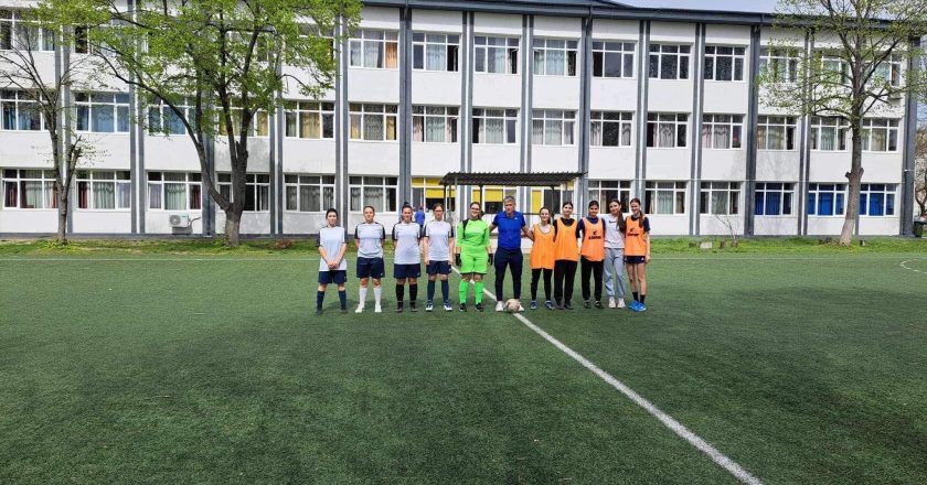 PERFORMANȚĂ. Echipa de fotbal (feminin) din cadrul CNAE Tecuci a obținut locul II pe județ