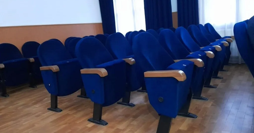 Consilierii locali sunt convocați în ședință extraordinară