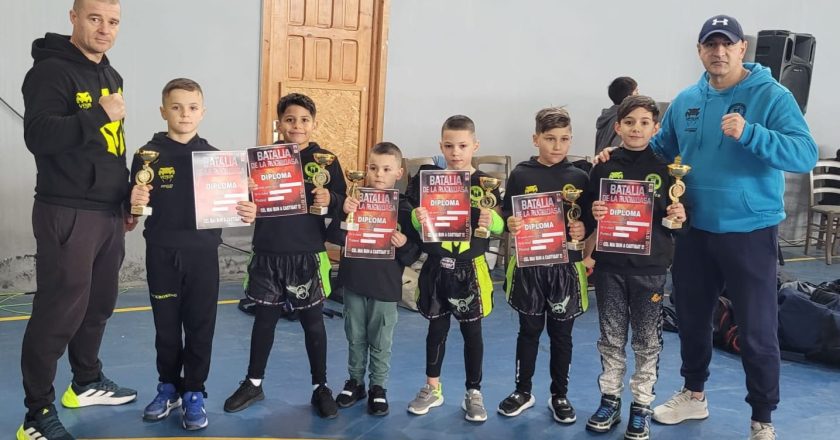 SPORT. Călin Mario a obținut locul I la Kickboxing la doar 5 ani