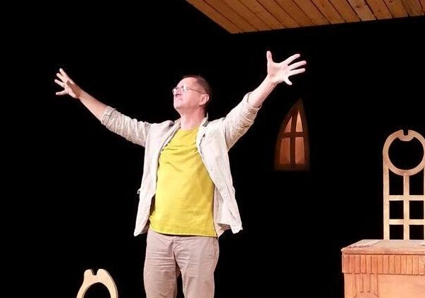 „Seară culturală la Tecuci cu Horațiu Mălăele și Costel Pătrășcan”