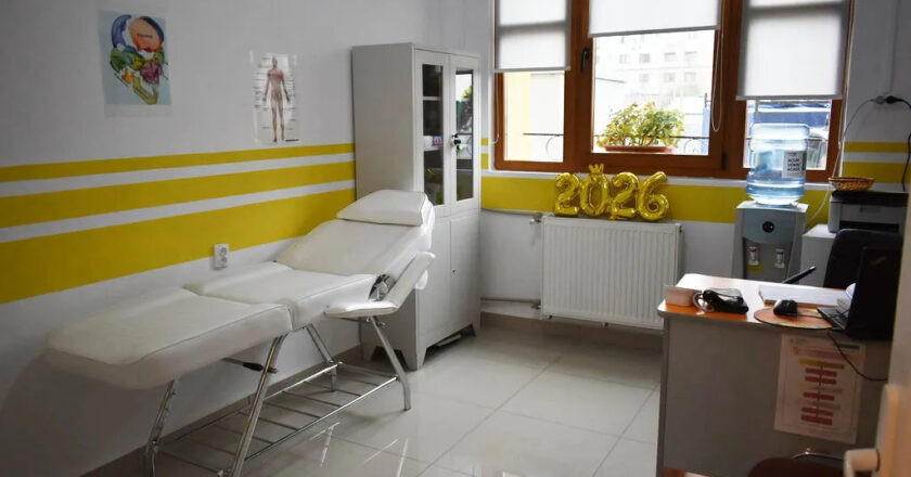 Cabinet medical modernizat la Liceul Tehnologic „Elena Caragiani” din Tecuci, cu sprijinul mediului privat