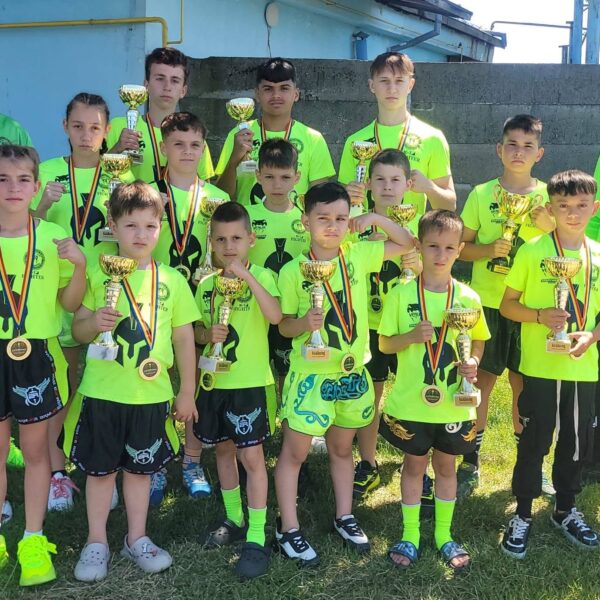 Spartanii Tecuceni au dominat „Cupa Campionilor” de la Pașcani